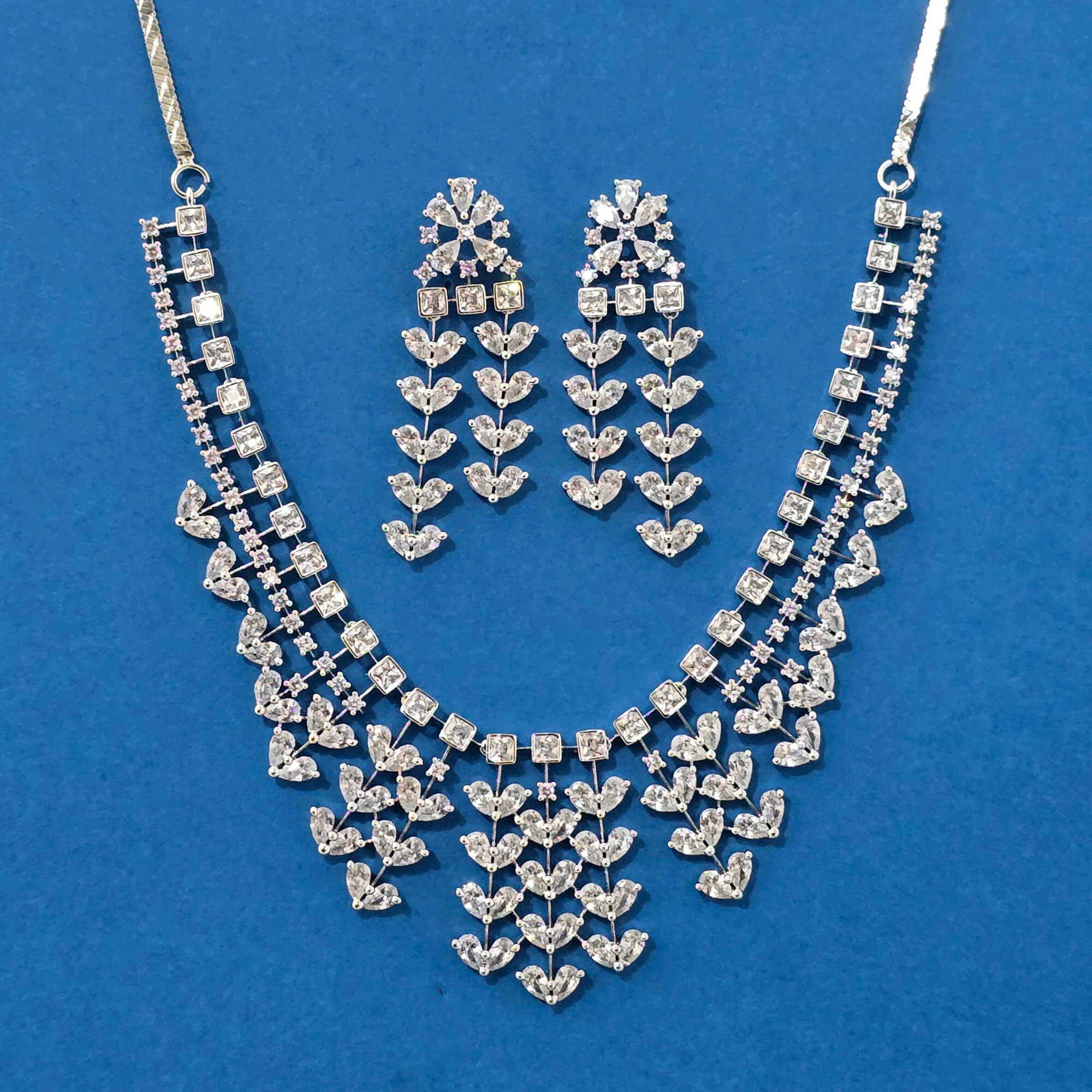 Reina || Necklace Set