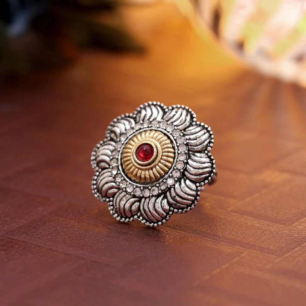 Chitraa || Ring