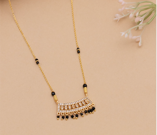 Lucia || Necklace