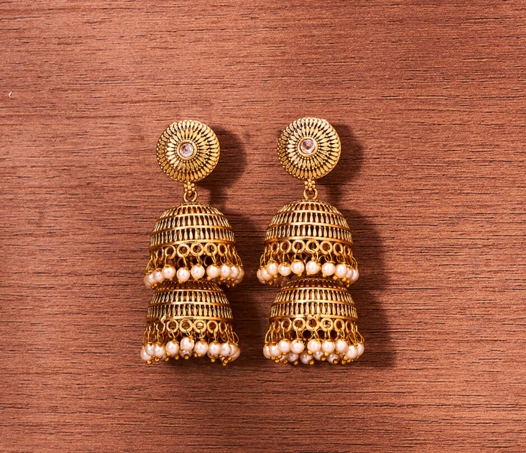 Isabella || Jhumki